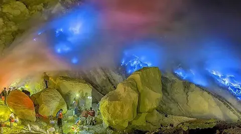Mount Ijen & The Blue Fire — arranged by Swarma Villas