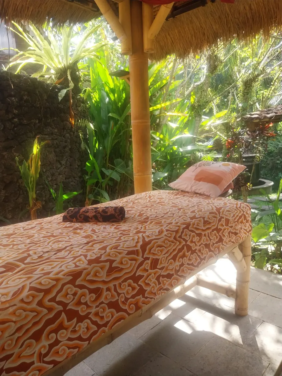 A flower bath prepared at Swarma Villas